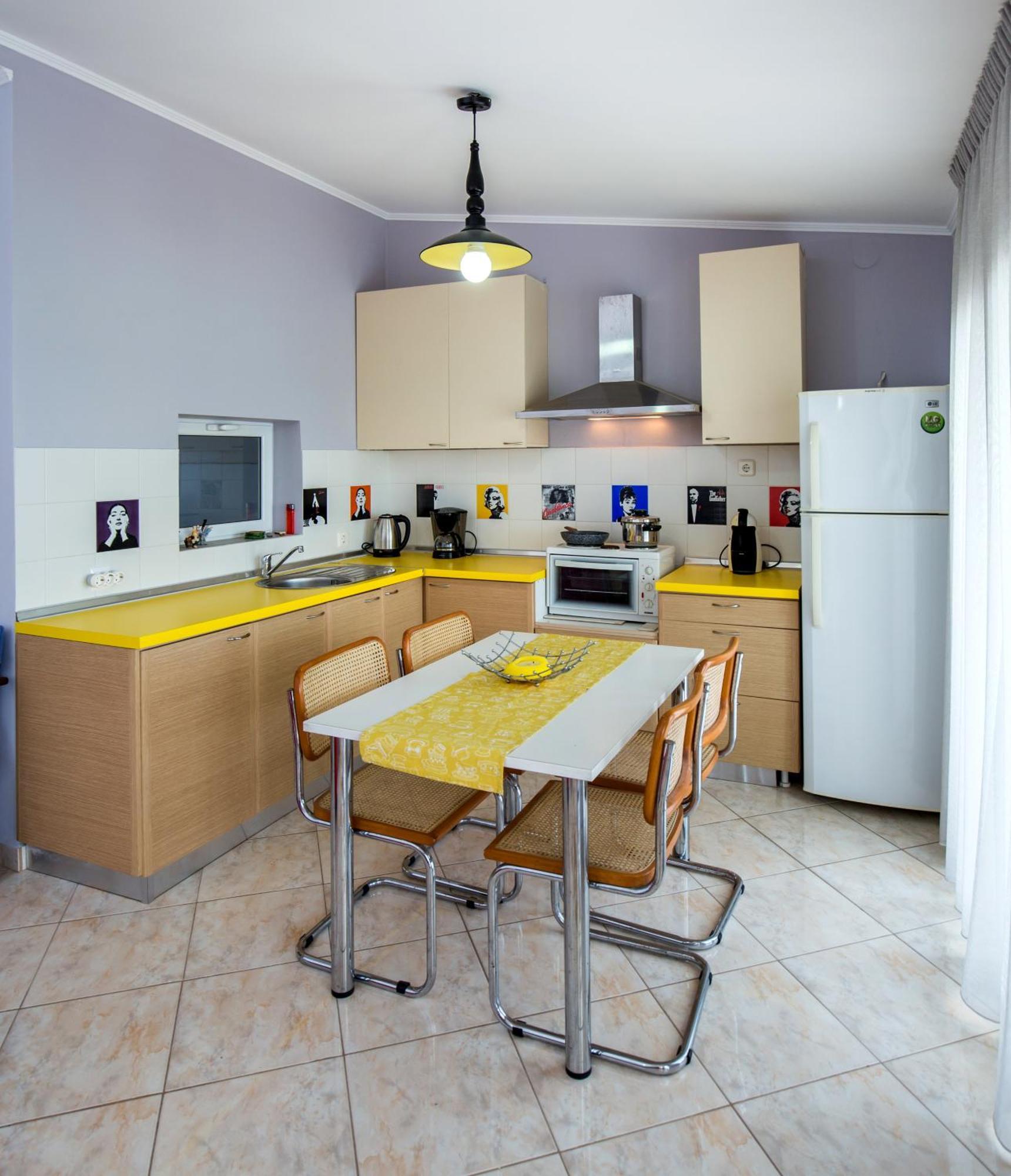 Tutti Frutti Home Potos Luaran gambar